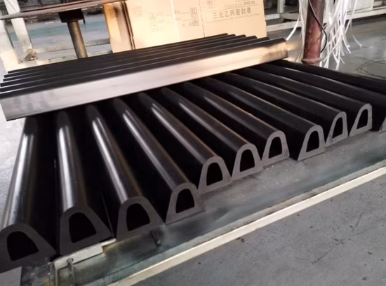 D Type Boat EPDM Rubber Marine Fender Boat Dock Bumpers